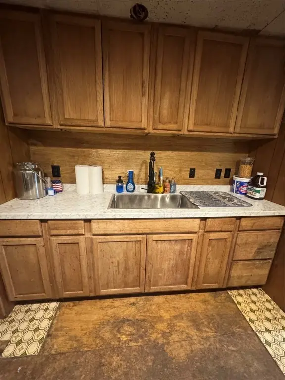 2050 Mill Rd, Lower Tyrone, PA 15428 - Image #2