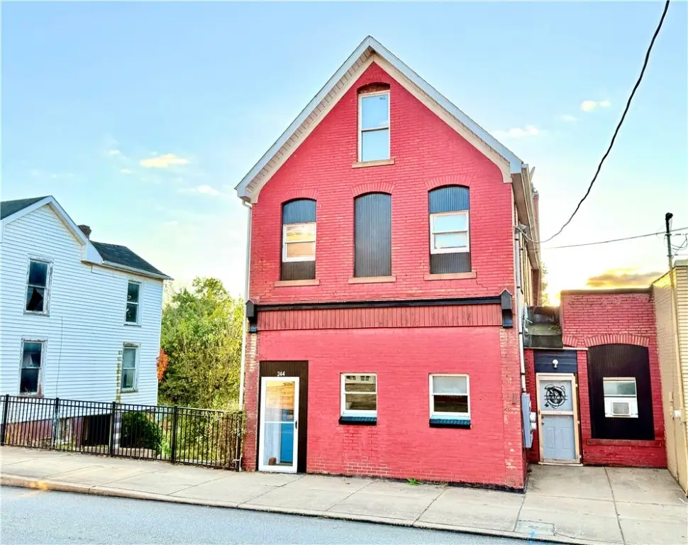 242/244 Brown St, Everson, PA 15631 - Image #1