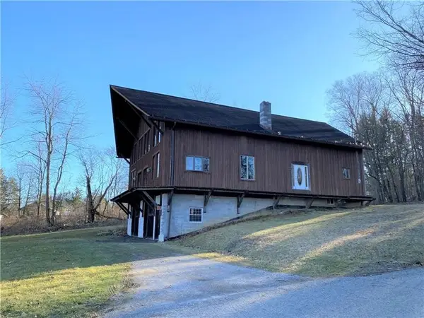 461 Grove St, Hermitage, PA 16148