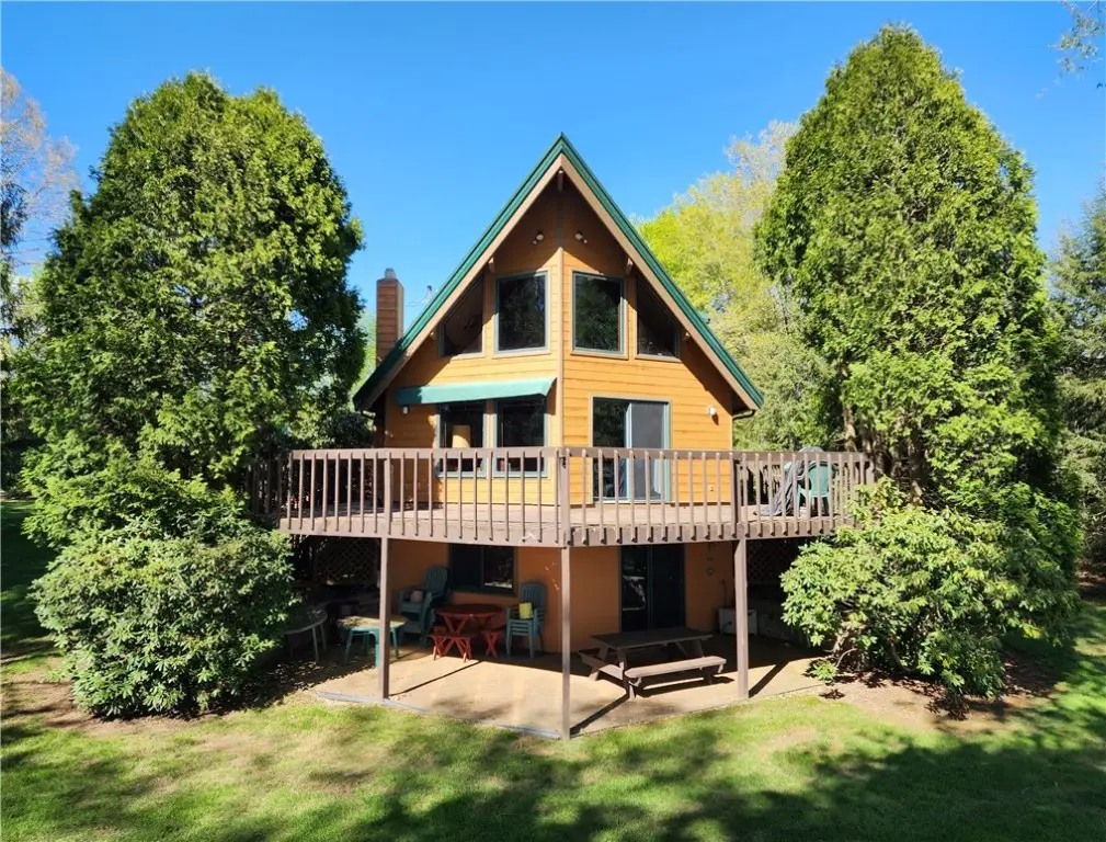 374 Latonka Drive, Lake Latonka, PA 16137 - Image #1