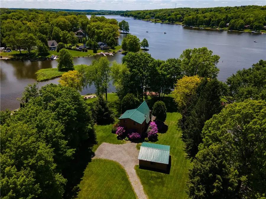 374 Latonka Drive, Lake Latonka, PA 16137 - Image #2
