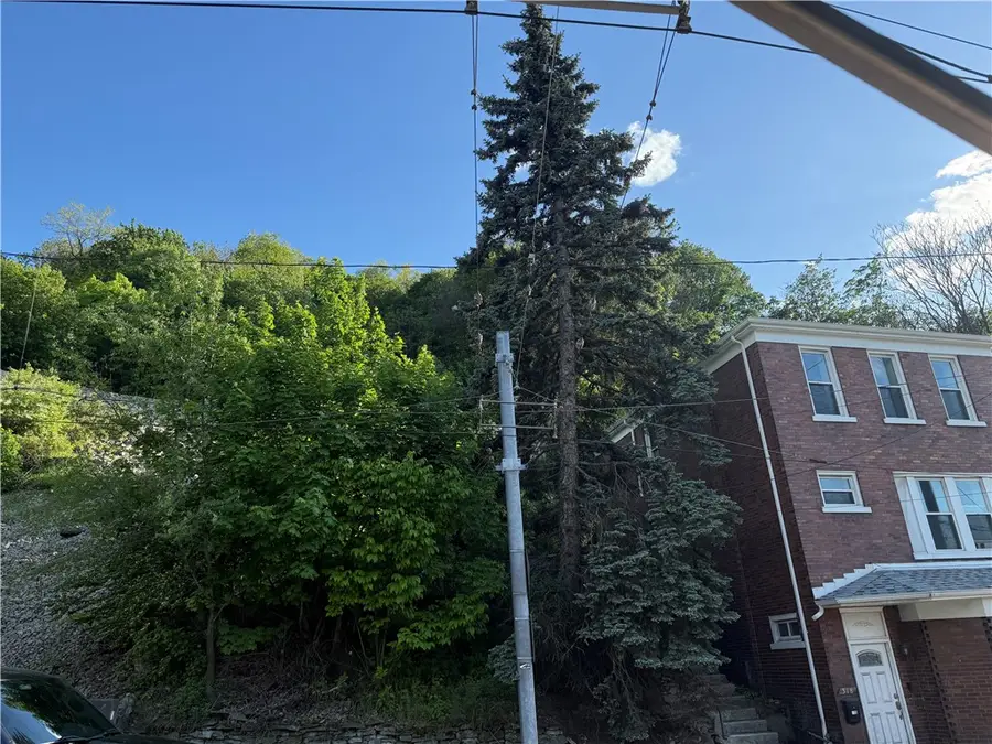 320 Arlington Ave, Pittsburgh, PA 15203 - Image #2