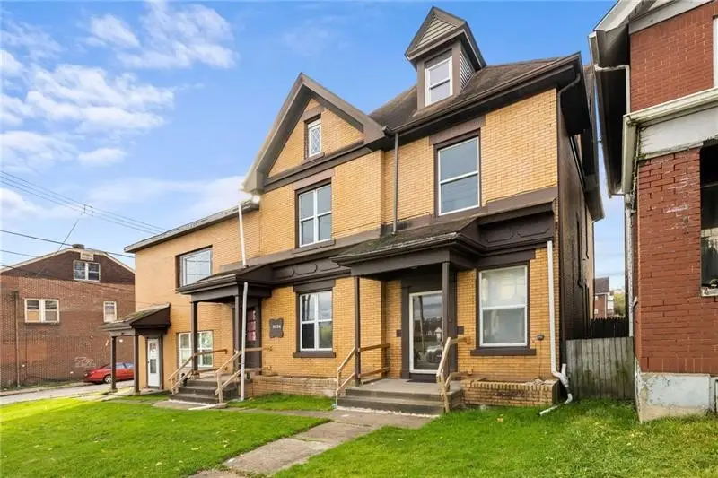 3014 Versailles Ave, McKeesport, PA 15132 - Image #2