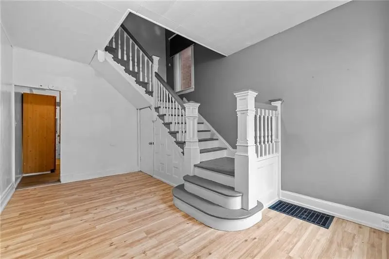 3014 Versailles Ave, McKeesport, PA 15132 - Image #3