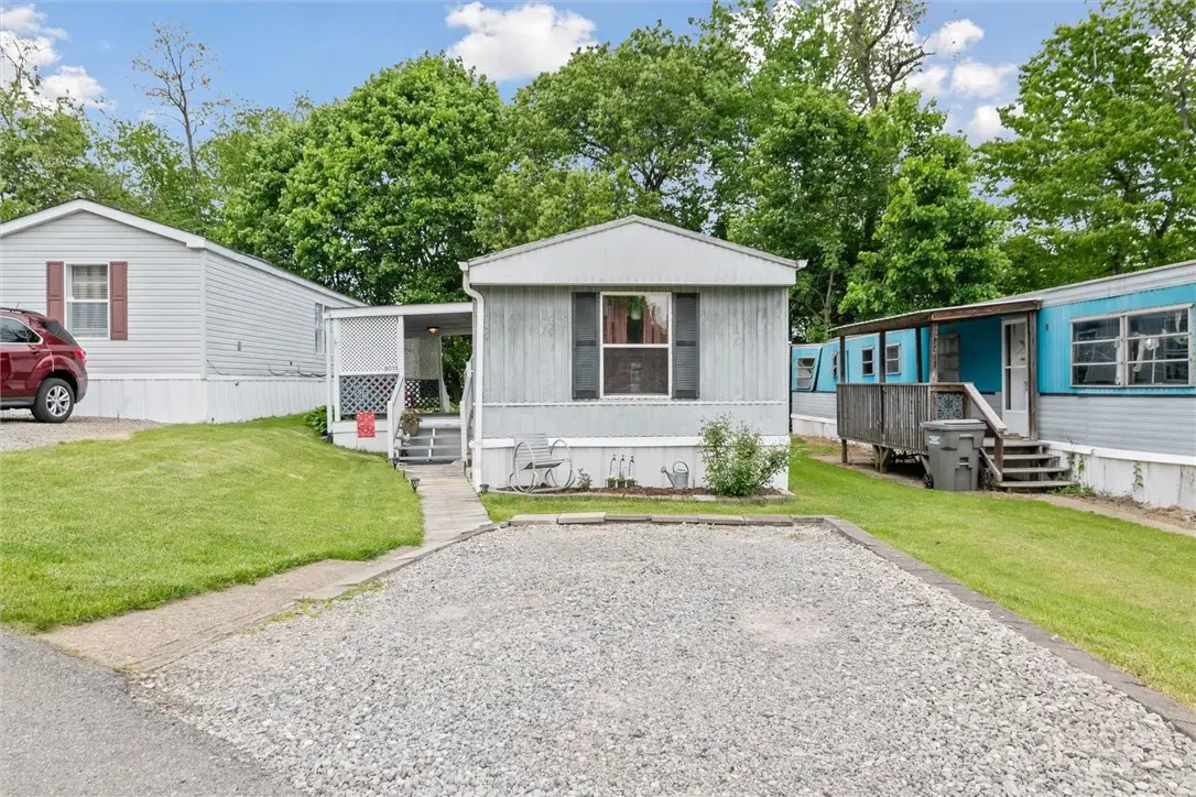 8015 Mercury Drive, Hopewell, PA 15001 - Image #1