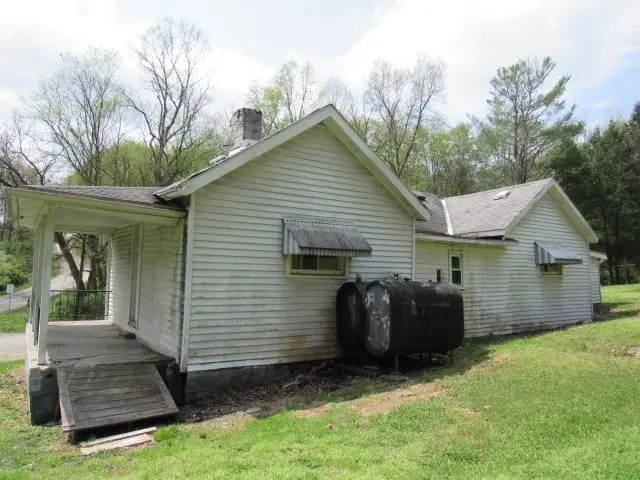 428 Grindstone Road, Jefferson, PA 15442 - Image #3