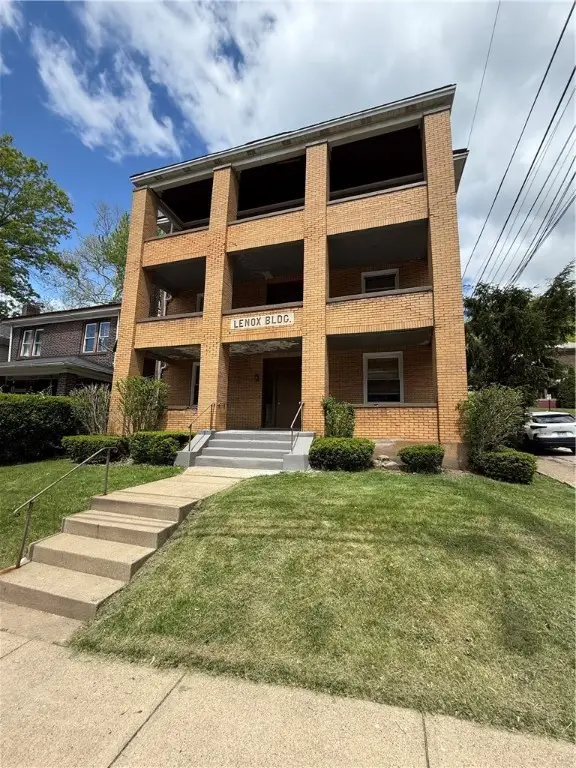 415 Lenox Ave, Forest Hills, PA 15221 - Image #2