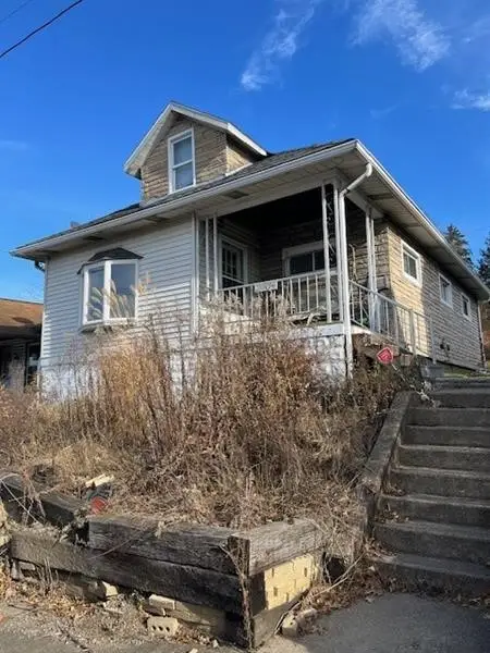 2004 Victoria Ave, Arnold, PA 15068 - Image #1