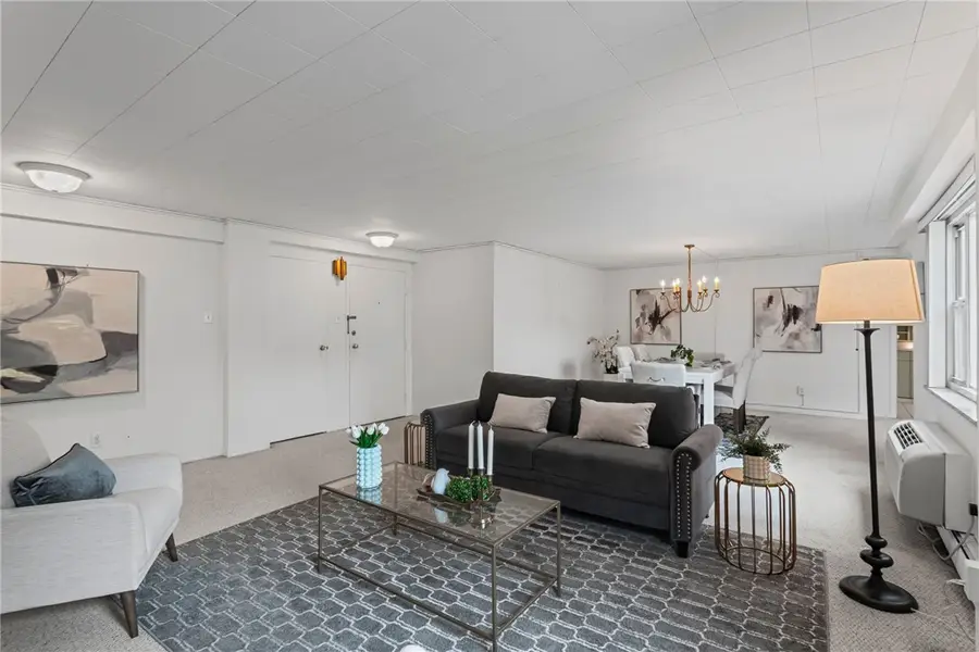 4601 Fifth Ave. #226, Pittsburgh, PA 15213 - Image #2