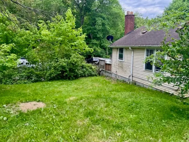 15 Allen Way, White Oak, PA 15131 - Image #2