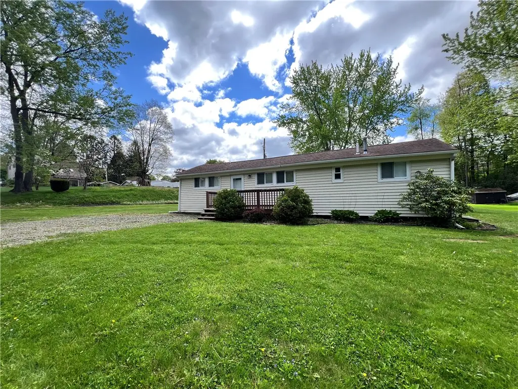 11859 Kammerer Ave, Conneaut Lake, PA 16316 - Image #1