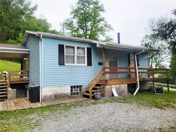 2300 Locust Street, South Greensburg Boro, PA 15601