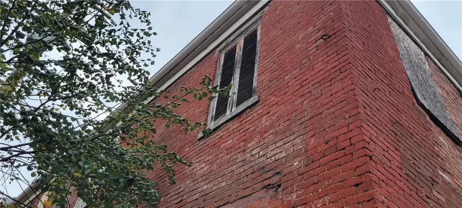 1244 Buena Vista St, Pittsburgh, PA 15212 - Image #2