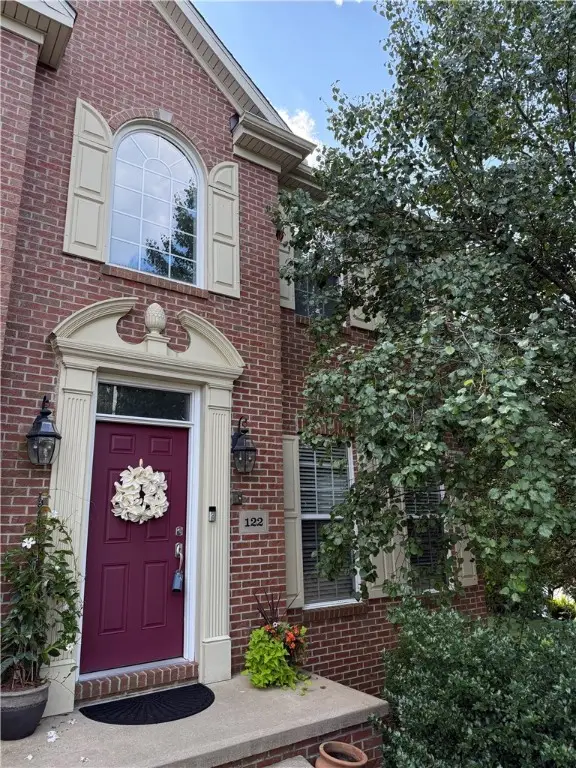 122 Brighton Ln, Adams, PA 16046 - Image #3