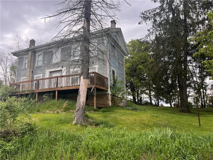 609 Trout Run Rd, Bell, PA 15767 - Image #2