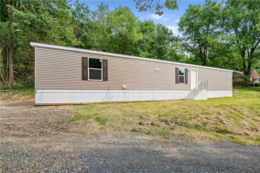 213 Main Hill Rd, Fairview Township, PA 16041 - Image #2