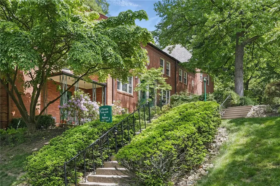 446 Olympia Road, Mount Washington, PA 15211 - Image #2