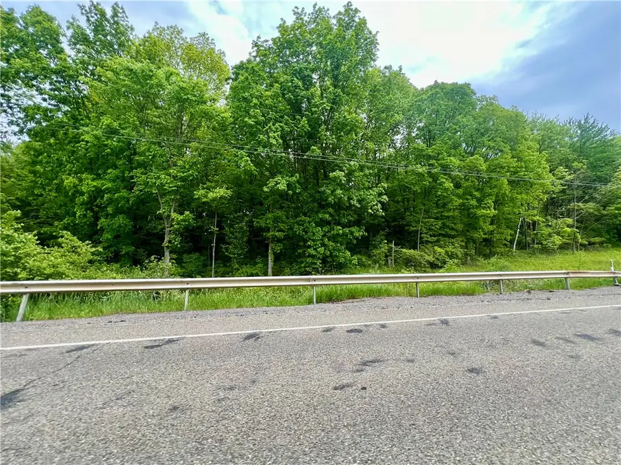 953 Perry Hwy, Muddy Creek, PA 16037 - Image #2