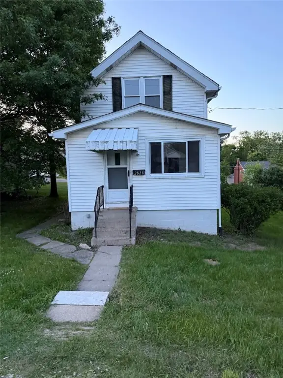 2828 Oak St, Bethel Park, PA 15102 - Image #3