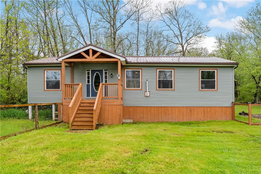 2629 River Dr, Jamestown, PA 16134 - Image #1