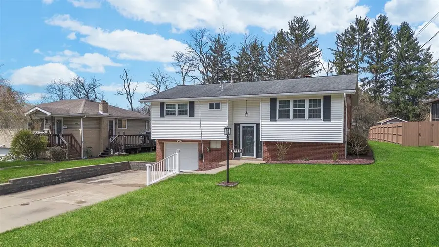 13481 Saint Clair Dr, North Huntingdon, PA 15642 - Image #2