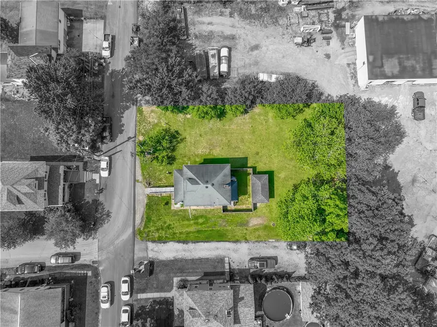 23 Coolidge St, Oliver, PA 15401 - Image #2