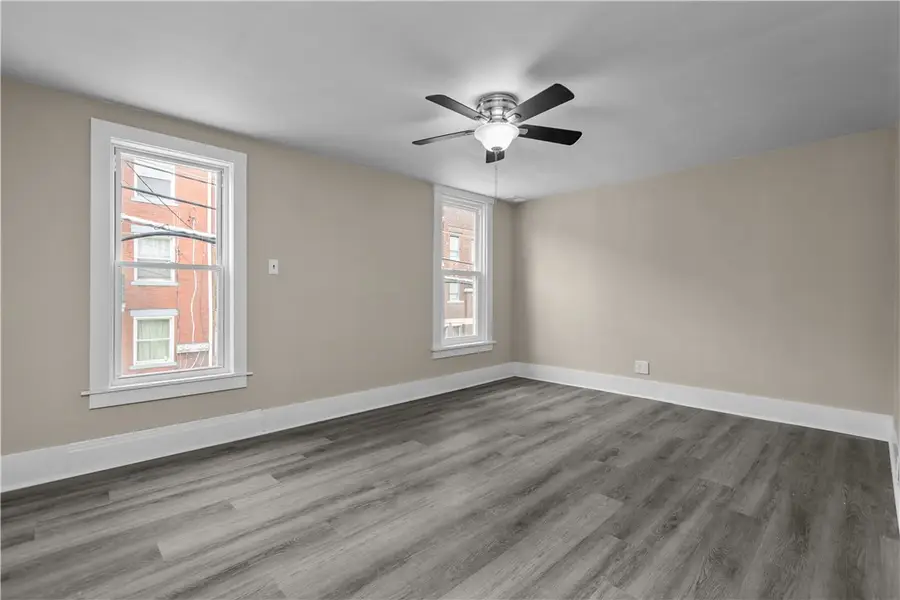 213 Highland Ave, Pitcairn, PA 15140 - Image #3