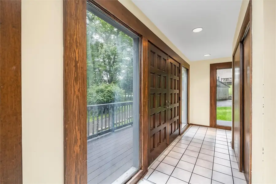 124 Oak Lane, Adams, PA 16046 - Image #2