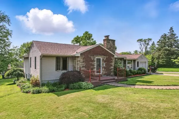 260 S Oakdale Avenue, Hermitage, PA 16148 - Image #1