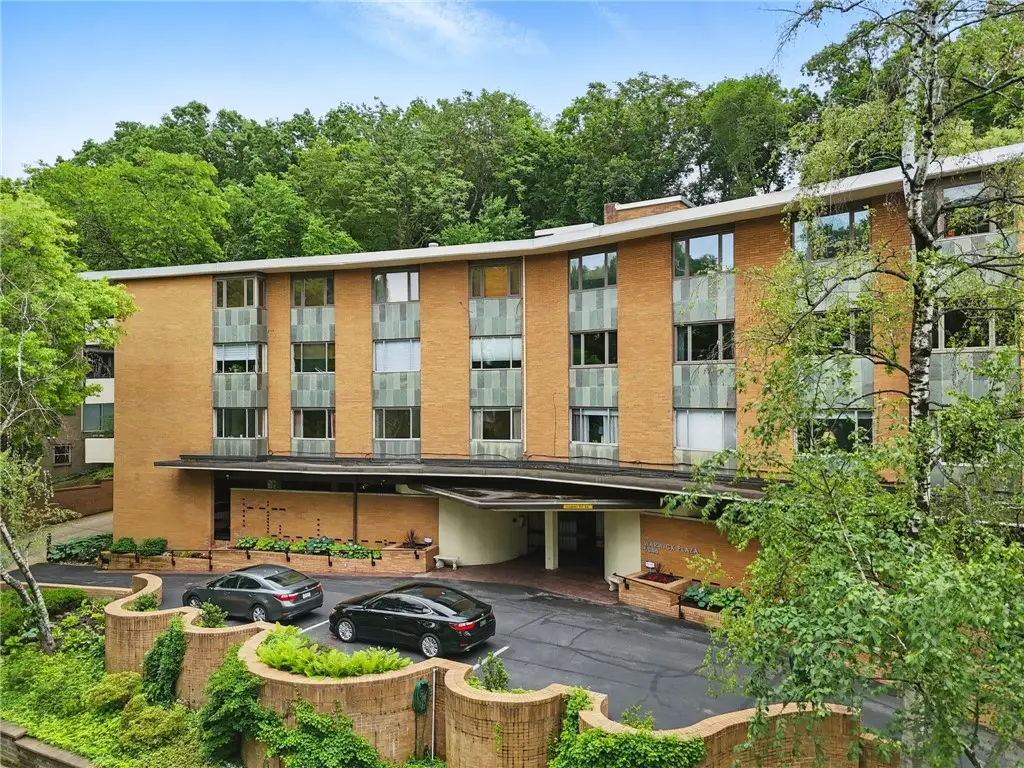 5048 5th Ave #101, Shadyside, PA 15232 - Image #1