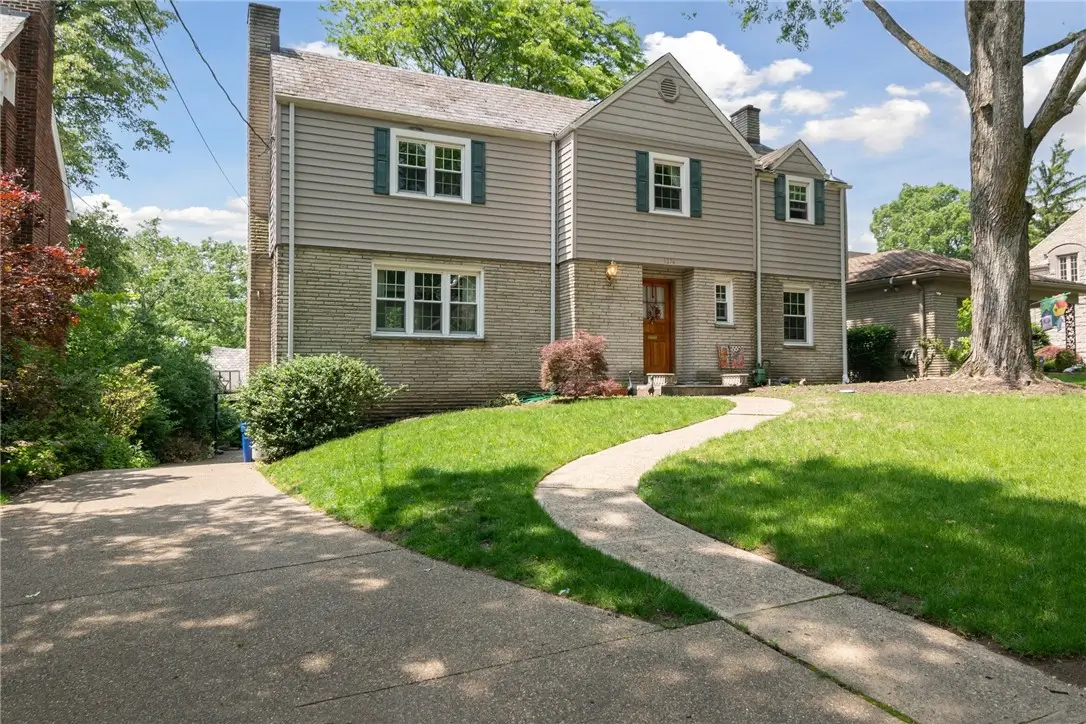 1374 Navahoe Drive, Mount Lebanon, PA 15228 - #1