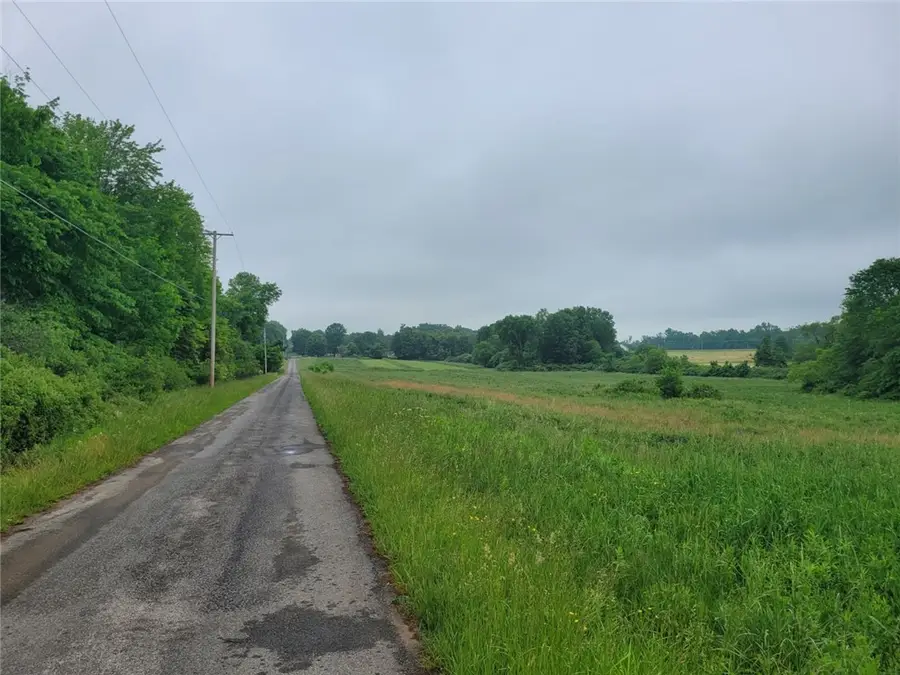 13XX Mercer-grove City Rd, Findley, PA 16137 - Image #3