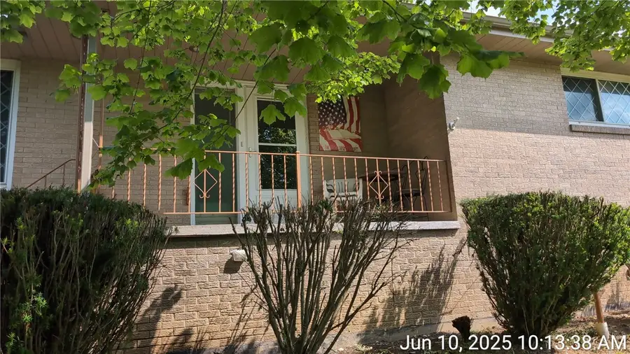 948 Avella Rd, Avella, PA 15312 - Image #2