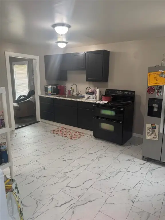 161 5th Ave, Sharon, PA 16146 - Image #3