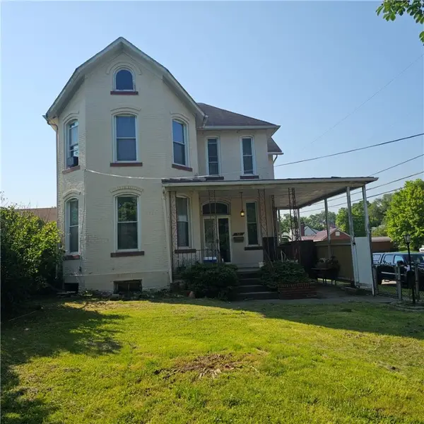 52 S Mount Vernon Ave, Uniontown, PA 15401