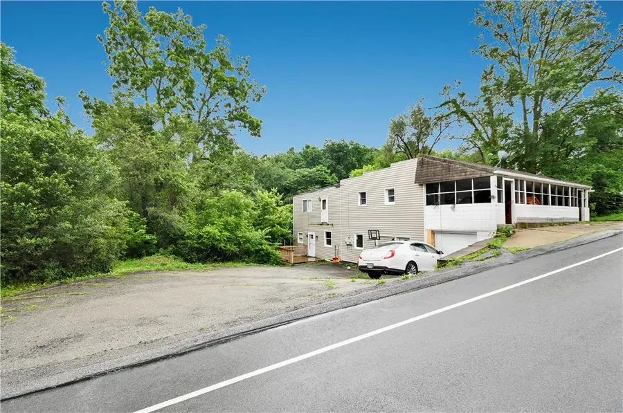 815 S Central Ave, North Strabane Township, PA 15317 - Image #2