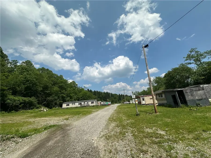 1389 Indian Creek Valley Road, Melcroft, PA 15462 - Image #2