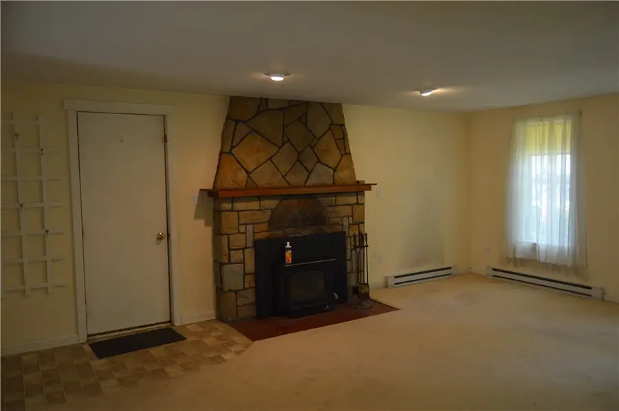 3244 Maple Ln, Jamestown, PA 16134 - #3