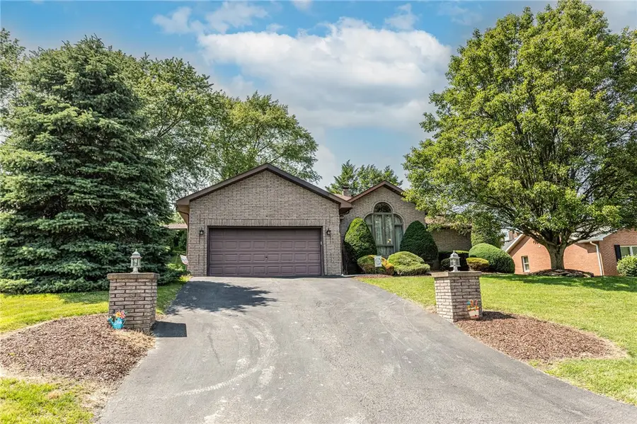 406 Dove Dr., Leith Hatfield, PA 15401 - Image #2