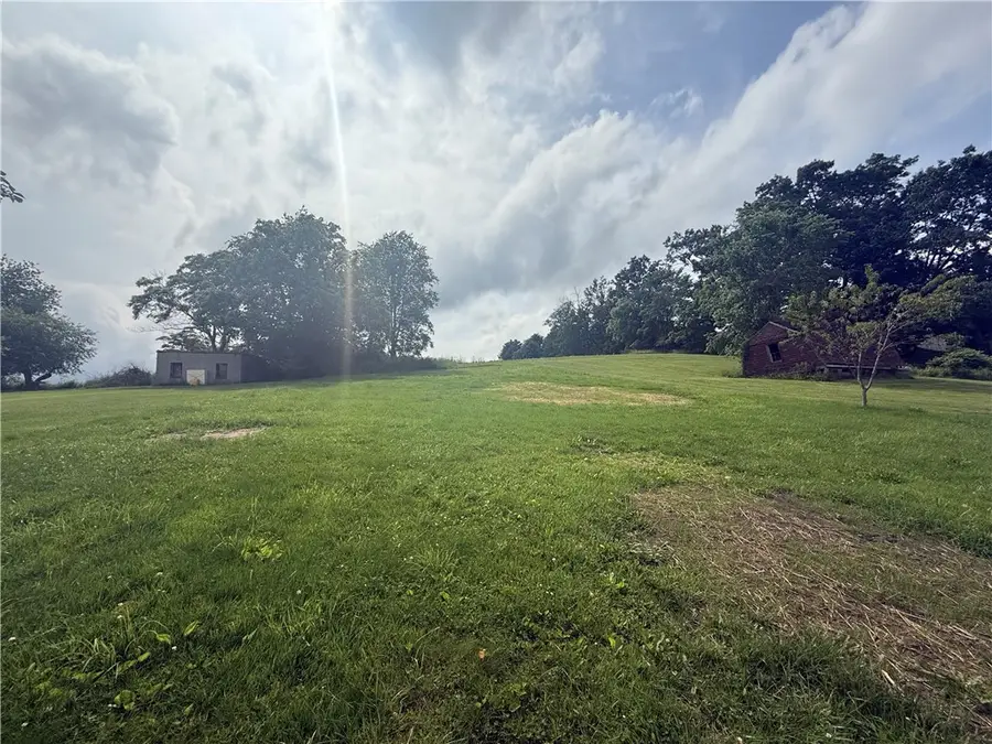 4352 Ellwood Rd, Wayne, PA 16101 - #3