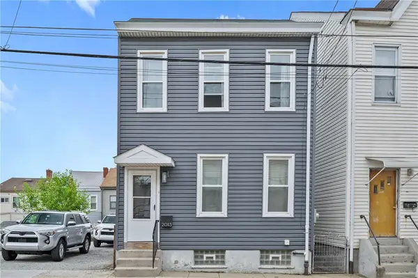 2013 Straubs Lane, Troy Hill, PA 15212