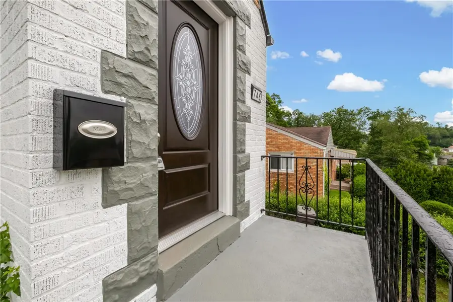 746 Agnew Rd, Baldwin, PA 15227 - Image #3