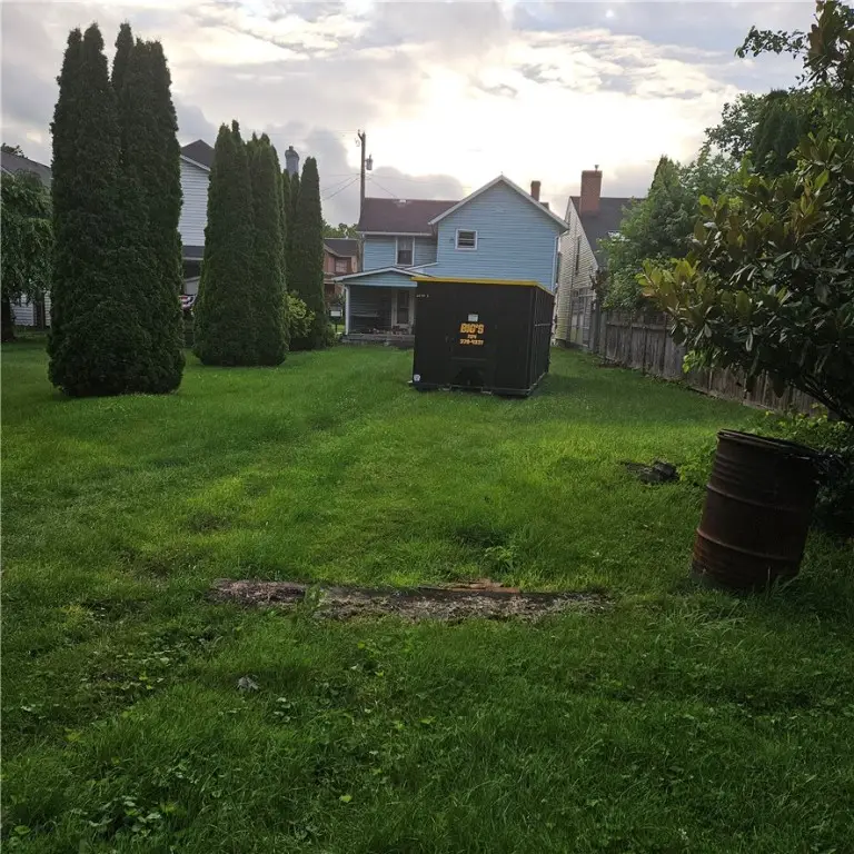 109 Laughlin St, Dawson, PA 15428 - Image #2