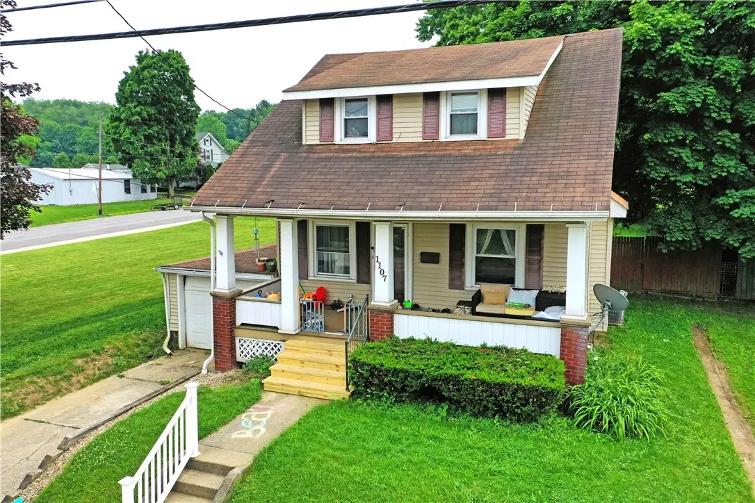 1107 W Ridge Ave, Sharpsville, PA 16150 - Image #1