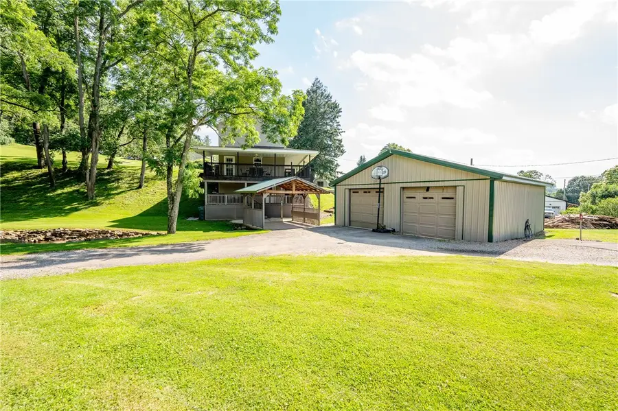 116 Dixon Dr, Derry Township, PA 15627 - Image #3