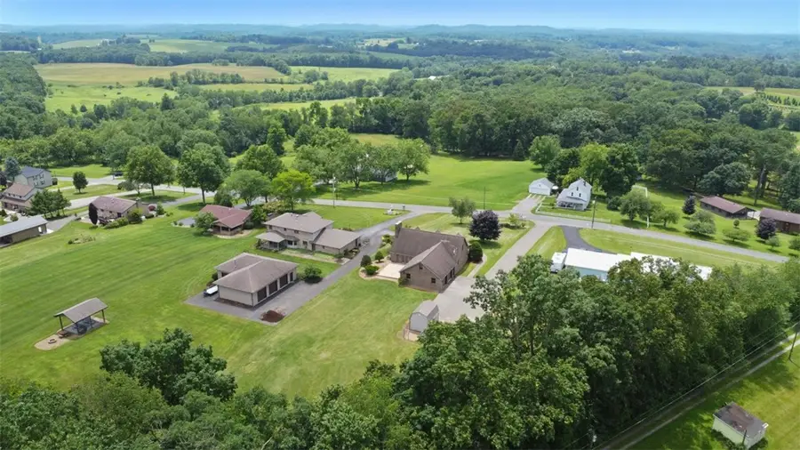 753 Bullcreek, Butler, PA 16002 - #3