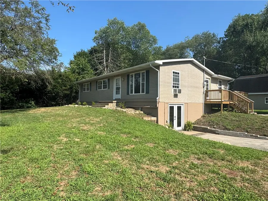 16 Birch Dr, Hempfield, PA 16125 - Image #2