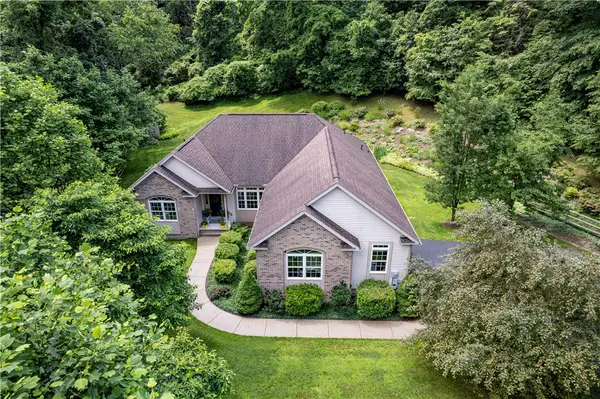 229 Shaw Ct, Salem Twp, PA 15670