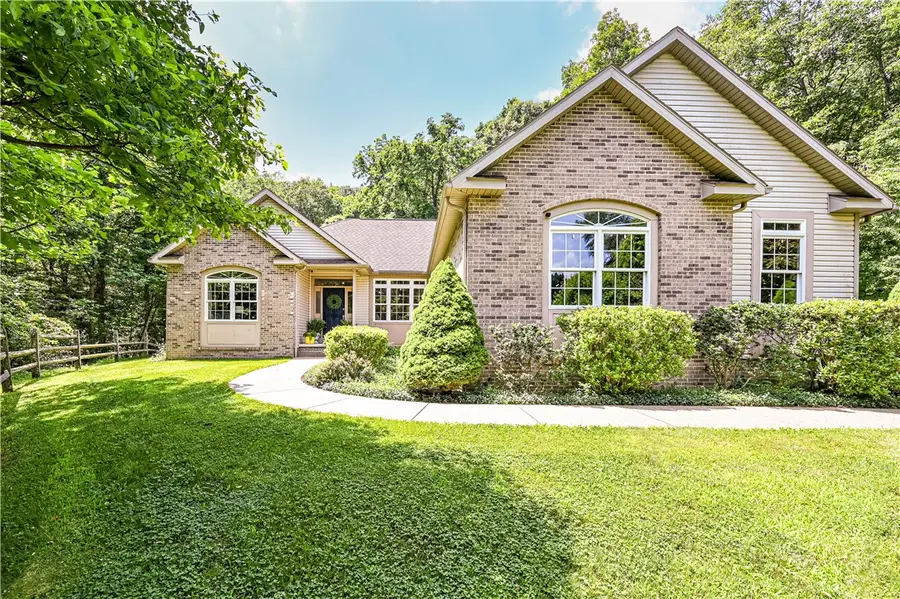 229 Shaw Ct, Salem, PA 15670 - Image #2