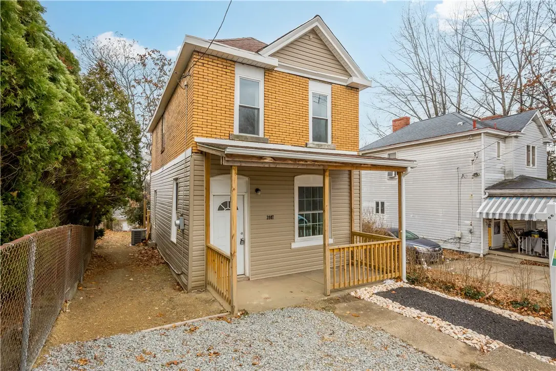 3907 Mcwhinney St, Munhall, PA 15120 - Image #1